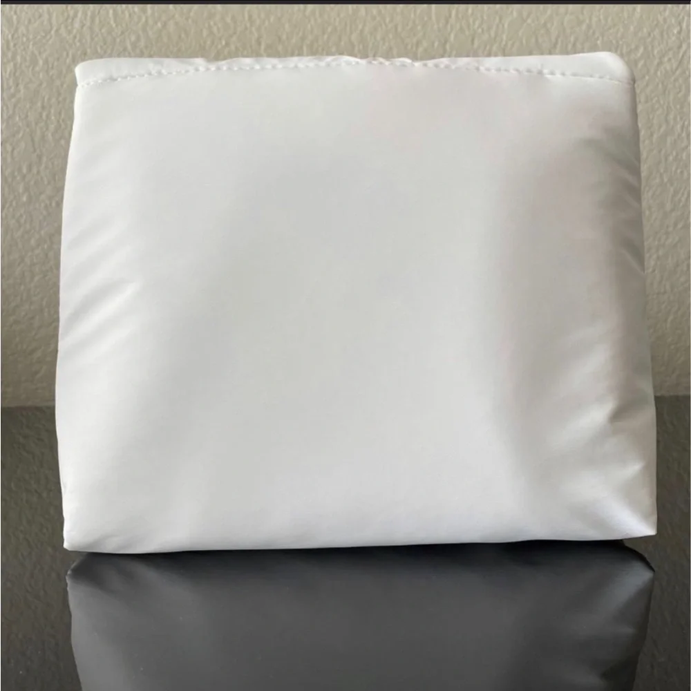 Dior Pillow Pouch Cosmetic Bag Diorshow Mascara Black Rouge 999 Dreamskin